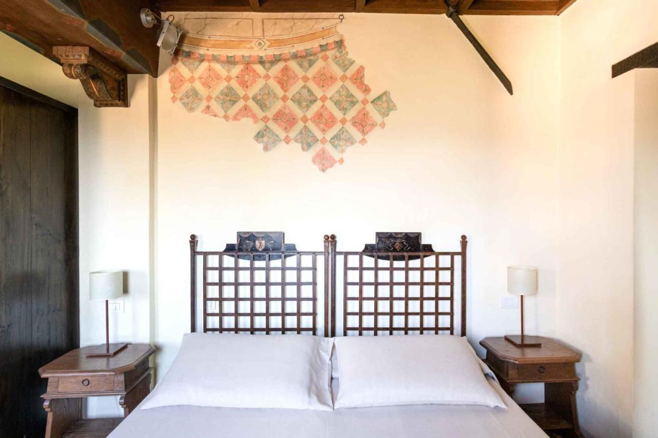 Castello Di Monterone 4*